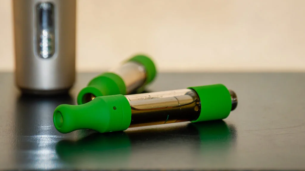 Disposable vs Refillable Vape Pens Which Is Better